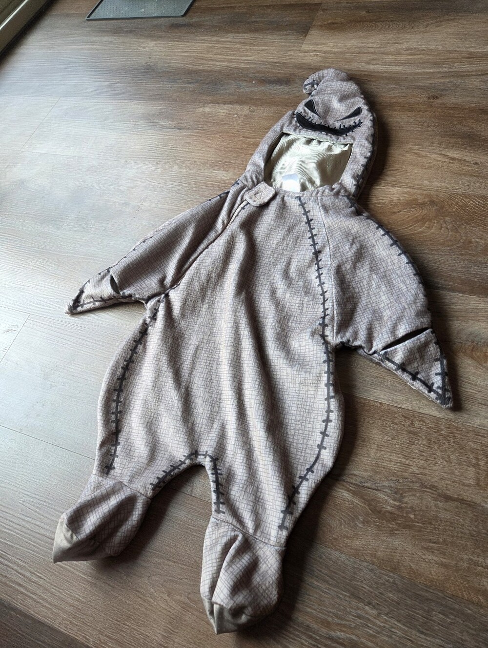 Oogie Boogie Baby Halloween Costume Nightmare Before Christmas size 0-6M - Picture 3 of 10
